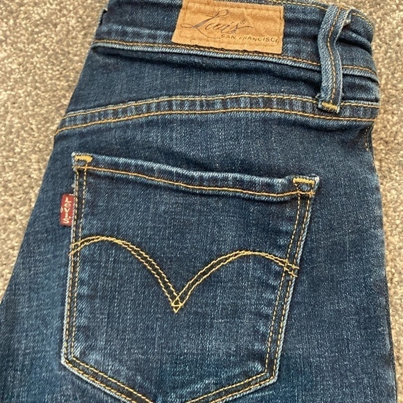 Levi’s Demi Curve Classic Straight Leg - Picture 7 of 10